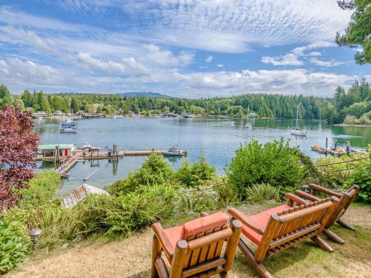 Woods End Landing Hotel Bamfield Eksteriør billede